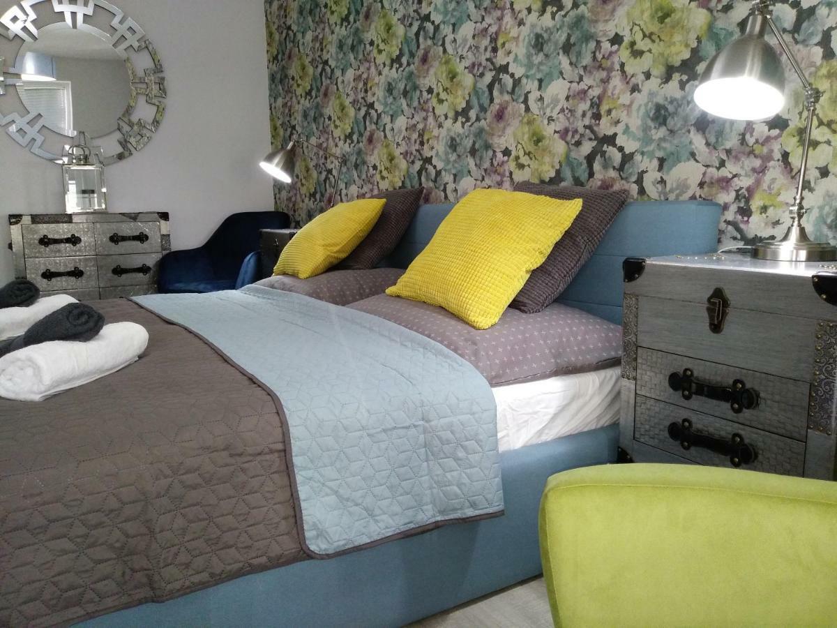 Apartament Z Wellness Nadmorskie Tarasy Kołobrzeg Eksteriør billede